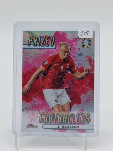 2023-24 Topps Finest Road to UEFA EURO 2024 Erling Haaland Prized Footballers RED/PINK